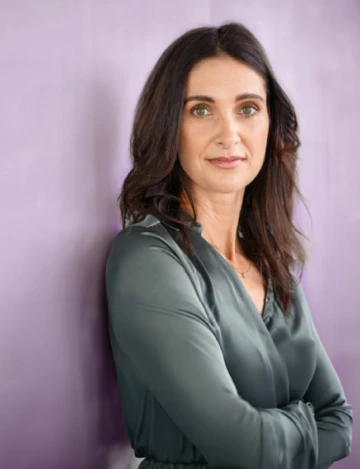 hero-woman